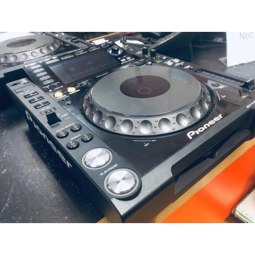 sync pioneer cdj 2000