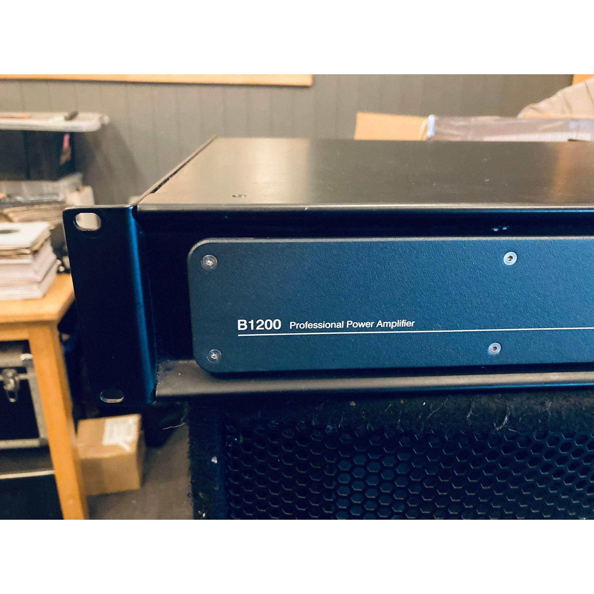 Bose B1200 Professional Power 2 Channel Amplifier.1250 watts